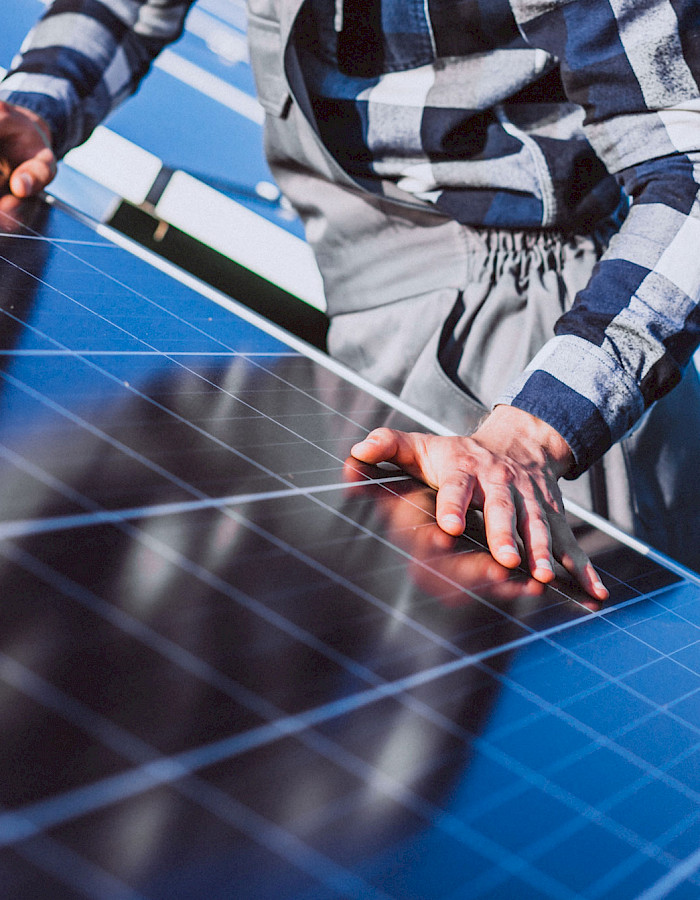 Hase Safety Gloves, Newsbeitrag, Solar Panels, Photovoltaik, gruene Energie, Nachhaltigkeit